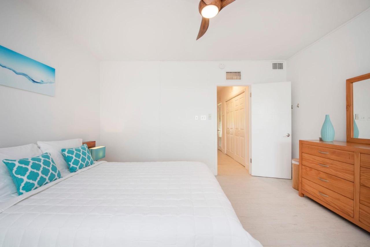 Beach Living At Island Pine Villas Blse George Town Ngoại thất bức ảnh