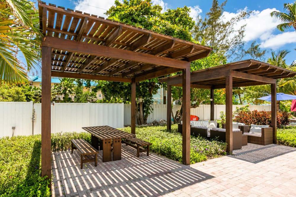 Beach Living At Island Pine Villas Blse George Town Ngoại thất bức ảnh